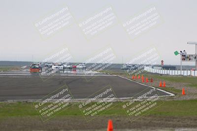 media/Jan-18-2026-CalClub SCCA (Sun) [[8bc6468723]]/Group 5 Race/Turn 1/